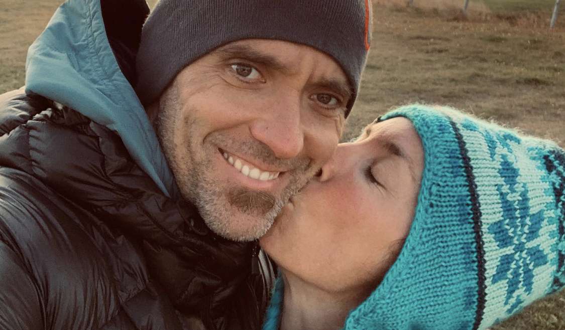 Un beso enorme a esos padres